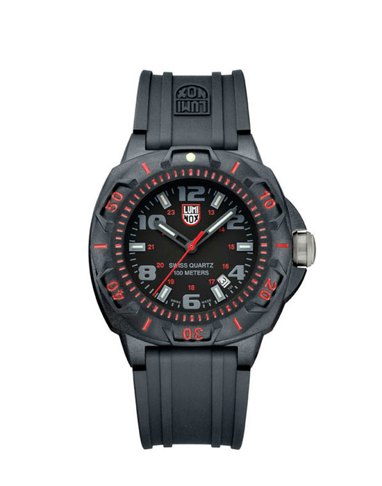 Часы Luminox Land XL.0215.SL