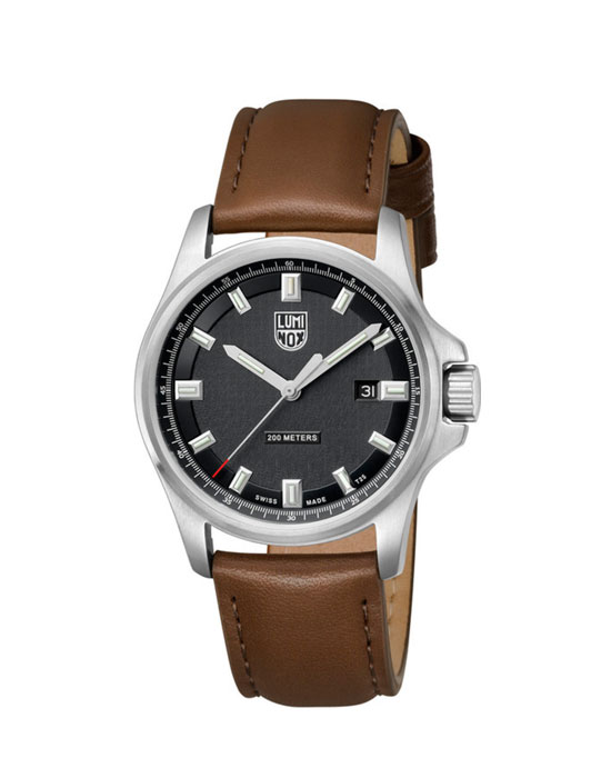 Часы Luminox Land XL.1831