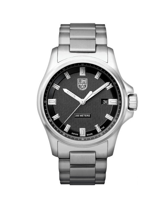 Часы Luminox Land XL.1832