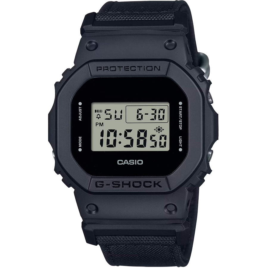 Часы Casio G-Shock DW-5600BCE-1