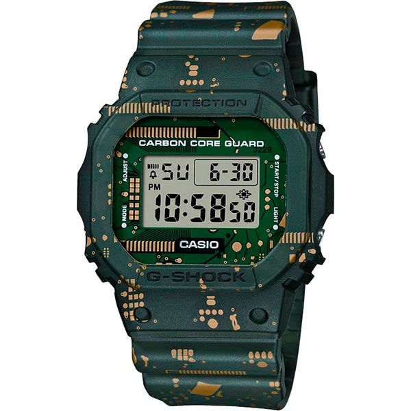 Часы Casio G-Shock DWE-5600CC-3ER