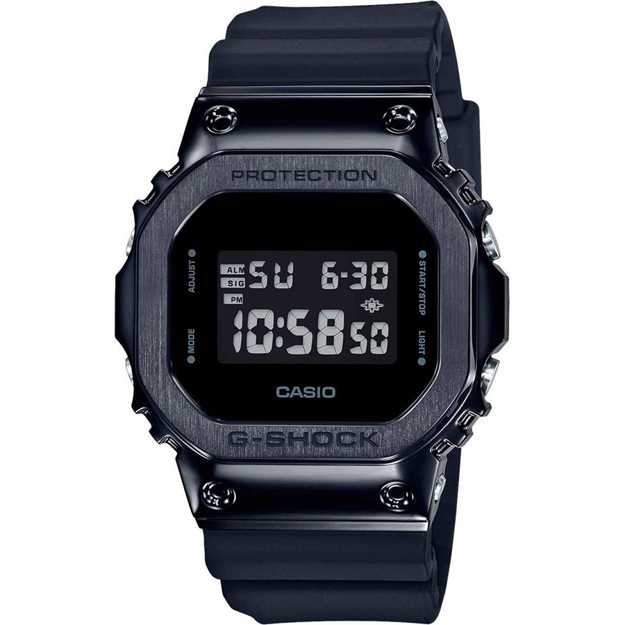 Часы Casio G-Shock GM-5600B-1DR