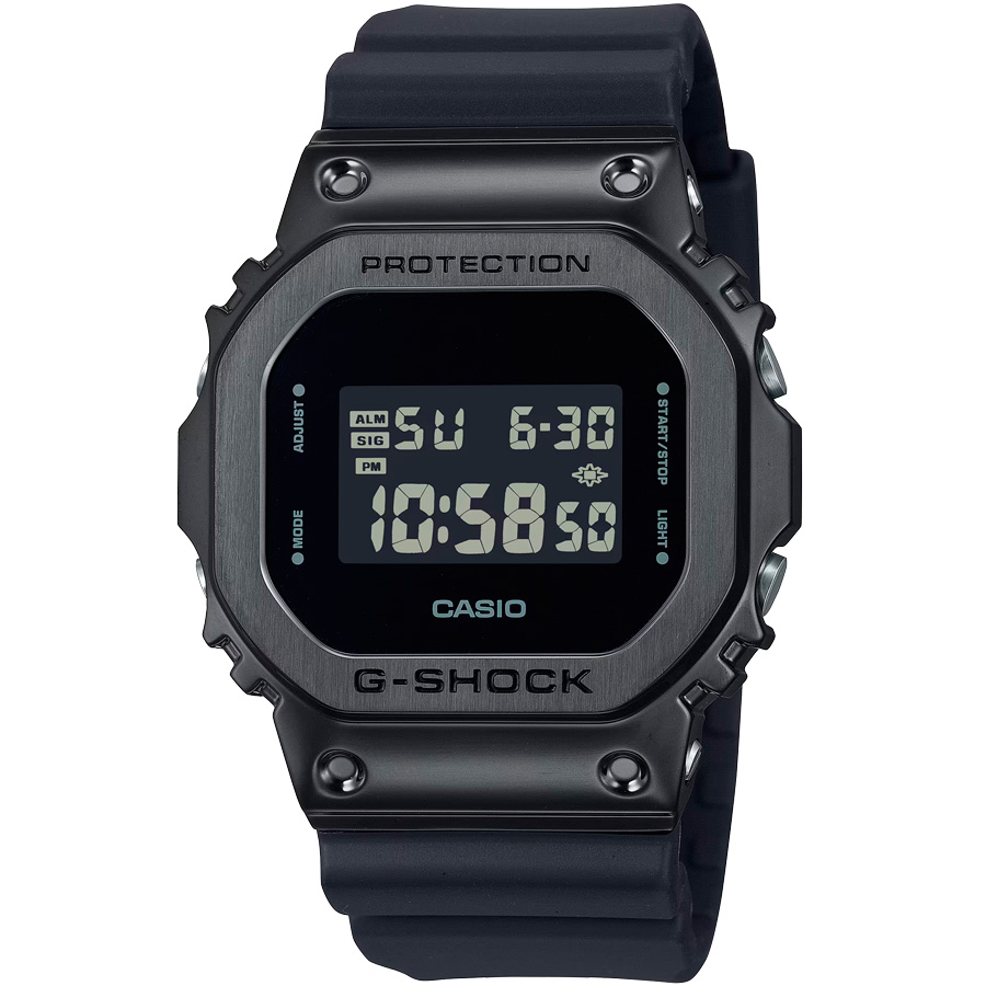 Часы Casio G-Shock GM-5600UB-1