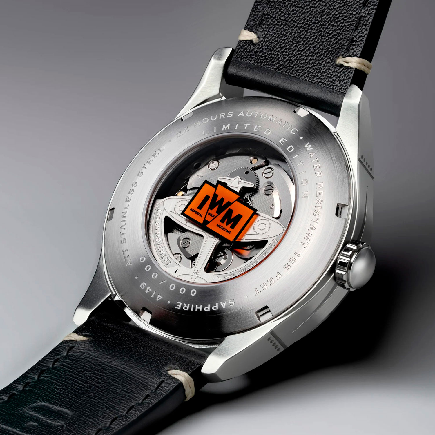 AVI-8 AV-4149-01