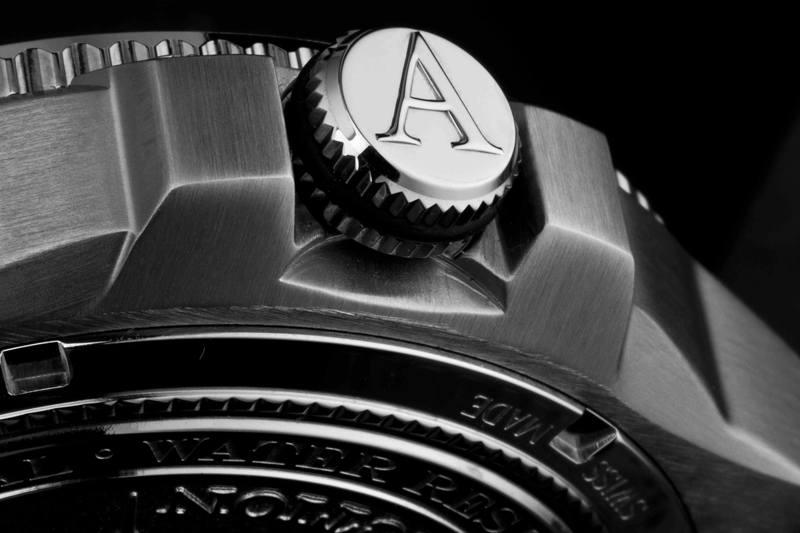 Aviator M.1.01.0.003.4