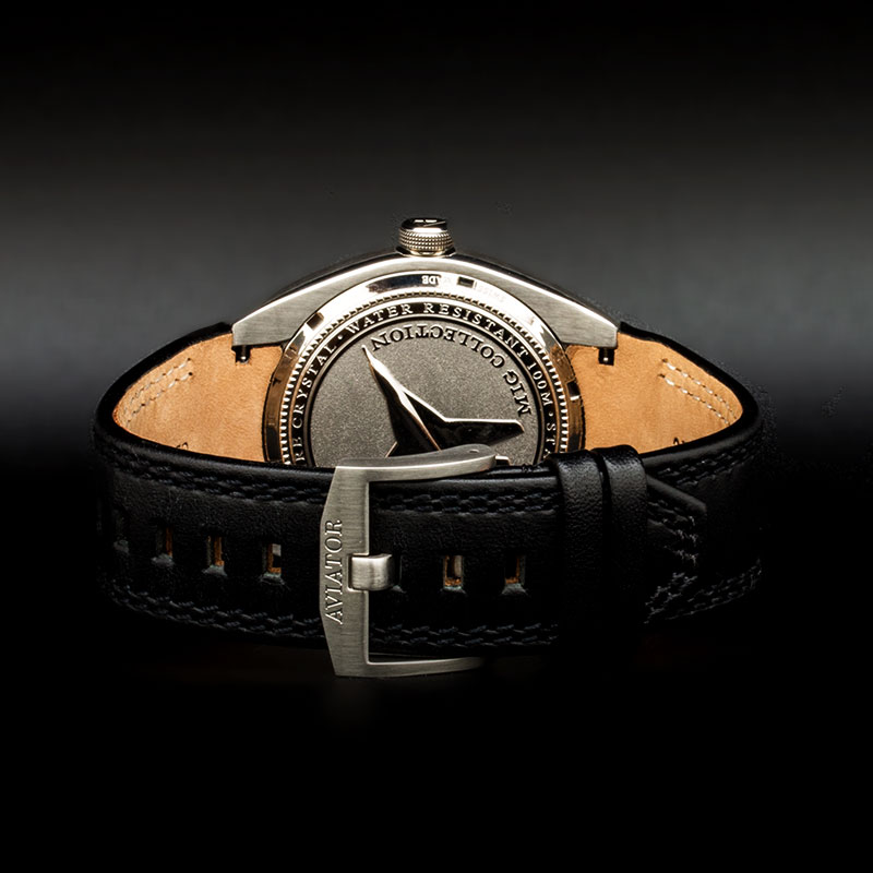 Aviator M.1.05.0.012.4