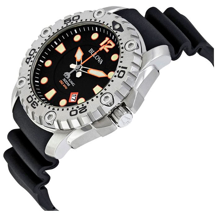 Bulova 96B228