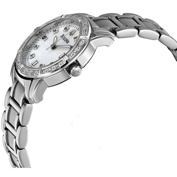 Bulova 96R105