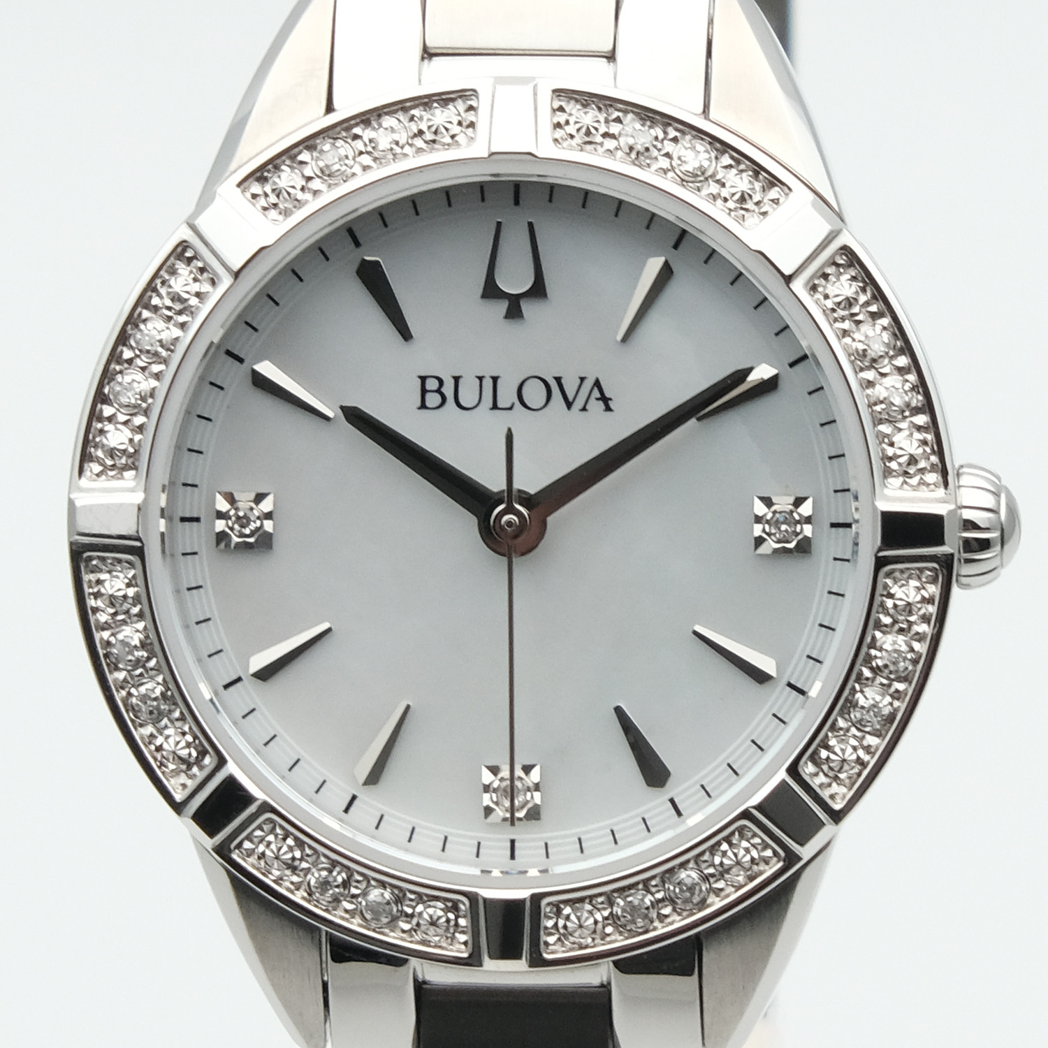 Bulova 96R253