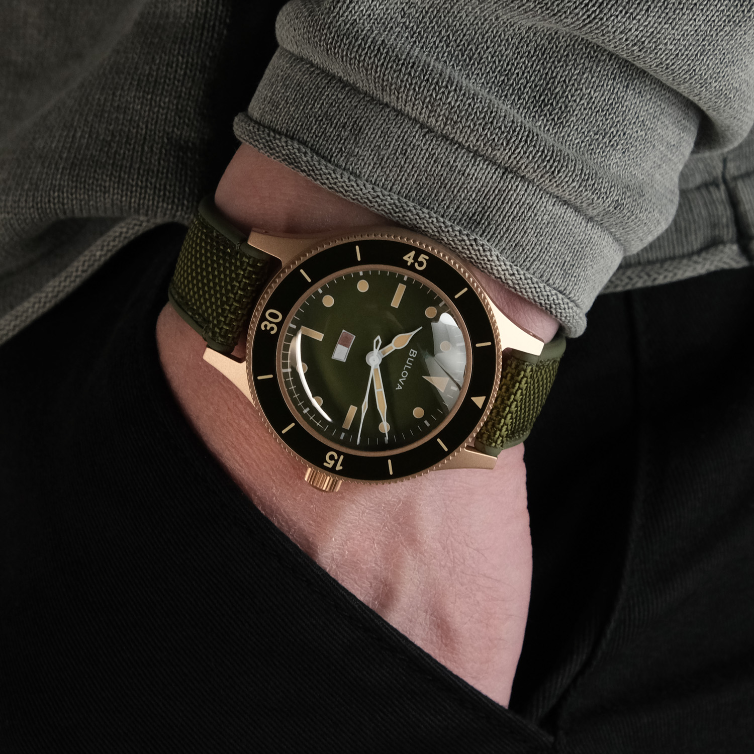 Bulova 98A324