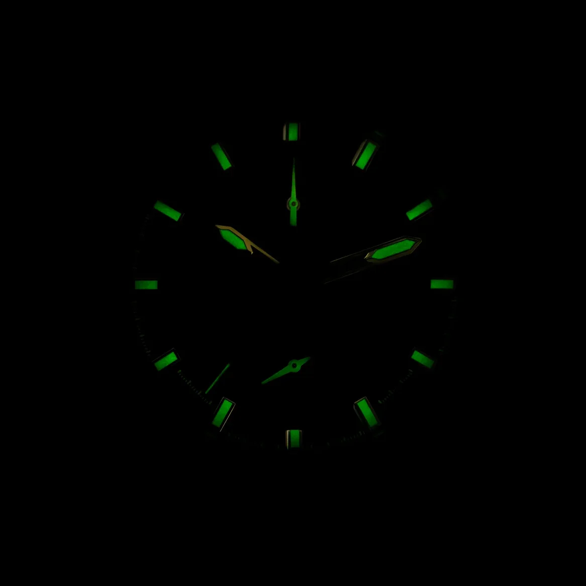 Bulova 98B355