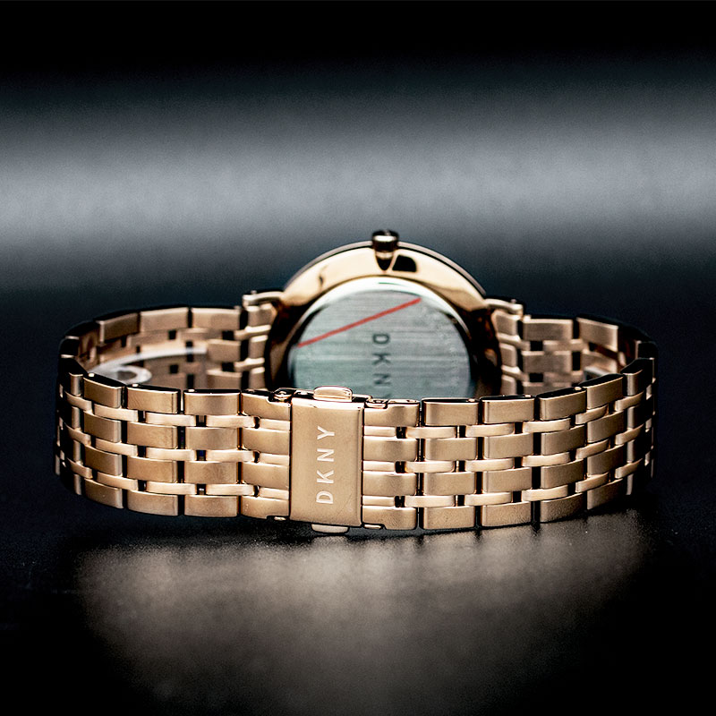 DKNY NY2504