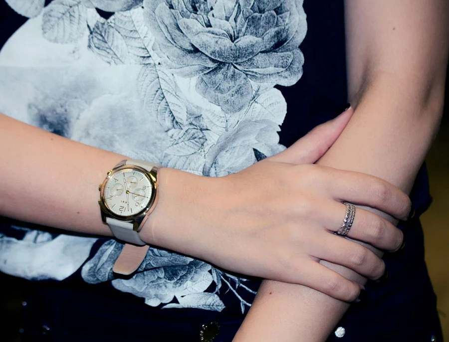 DKNY NY2532