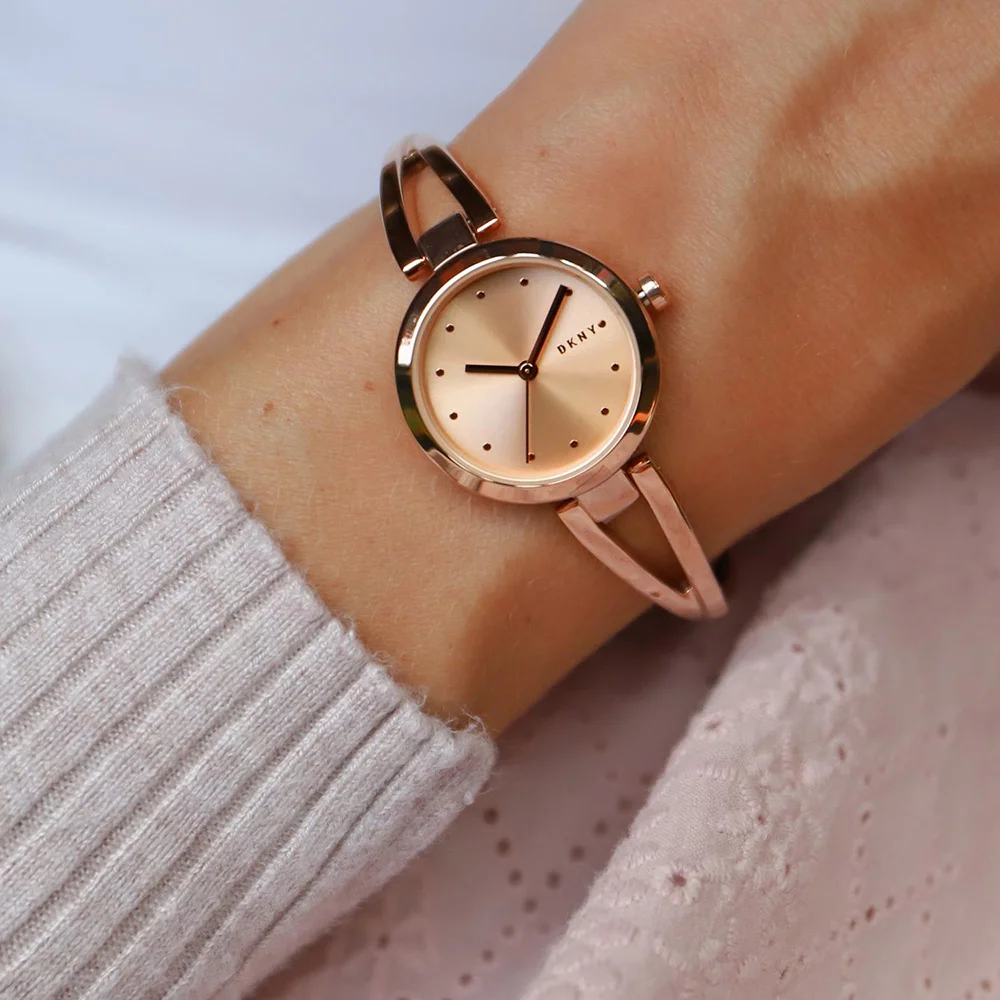 DKNY NY2812