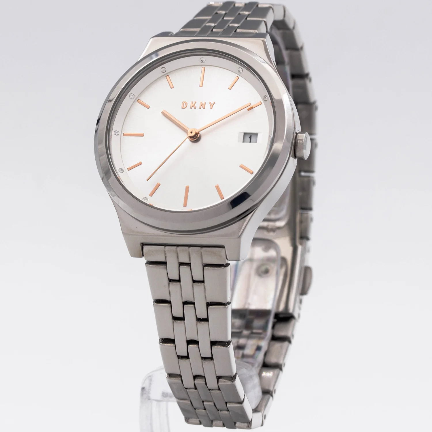 DKNY NY2946