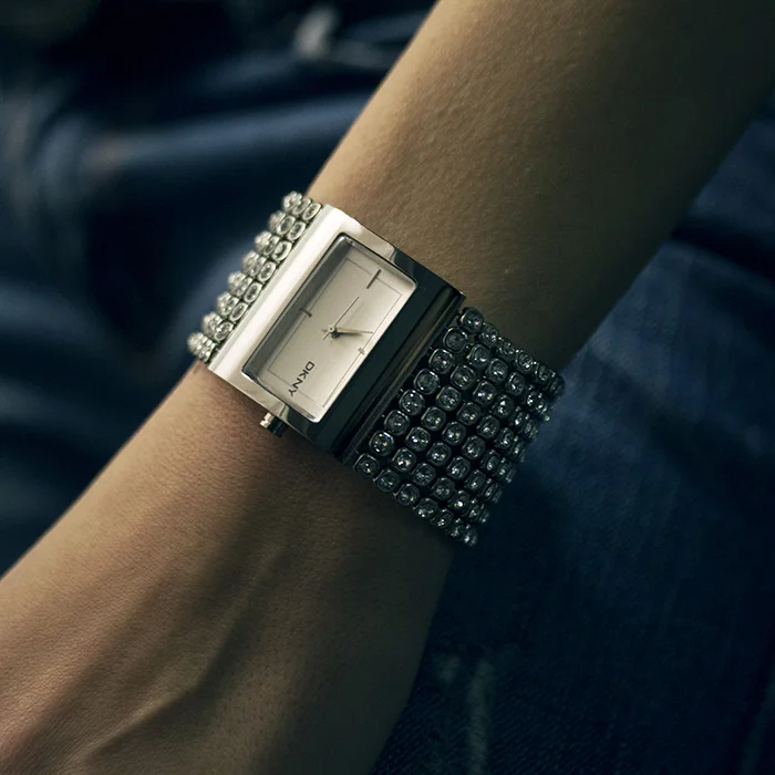 DKNY NY4661