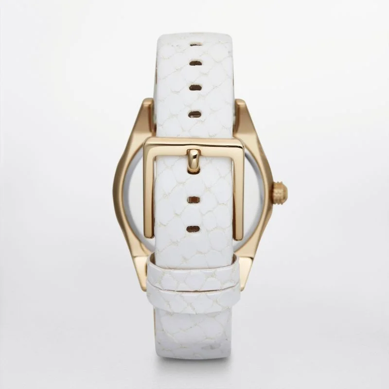 DKNY NY8826