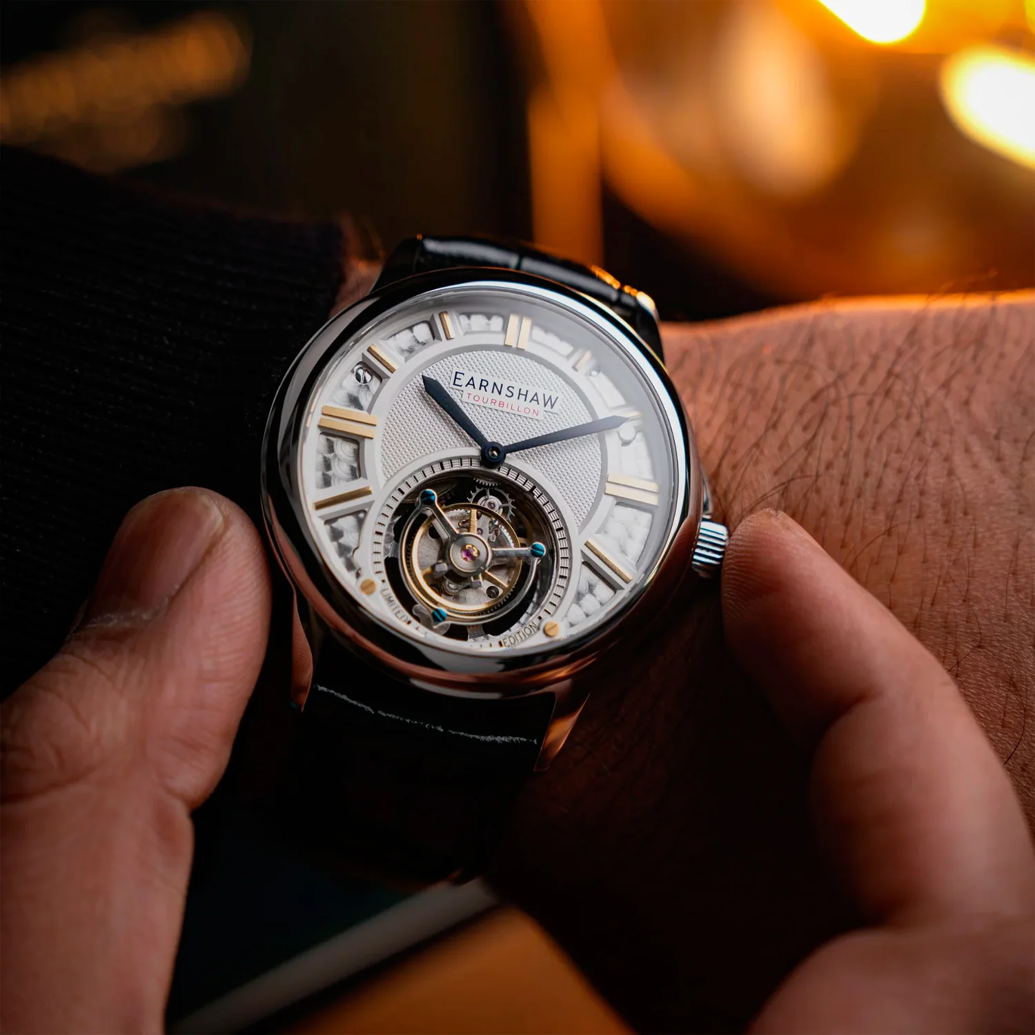Earnshaw ES-8239-01