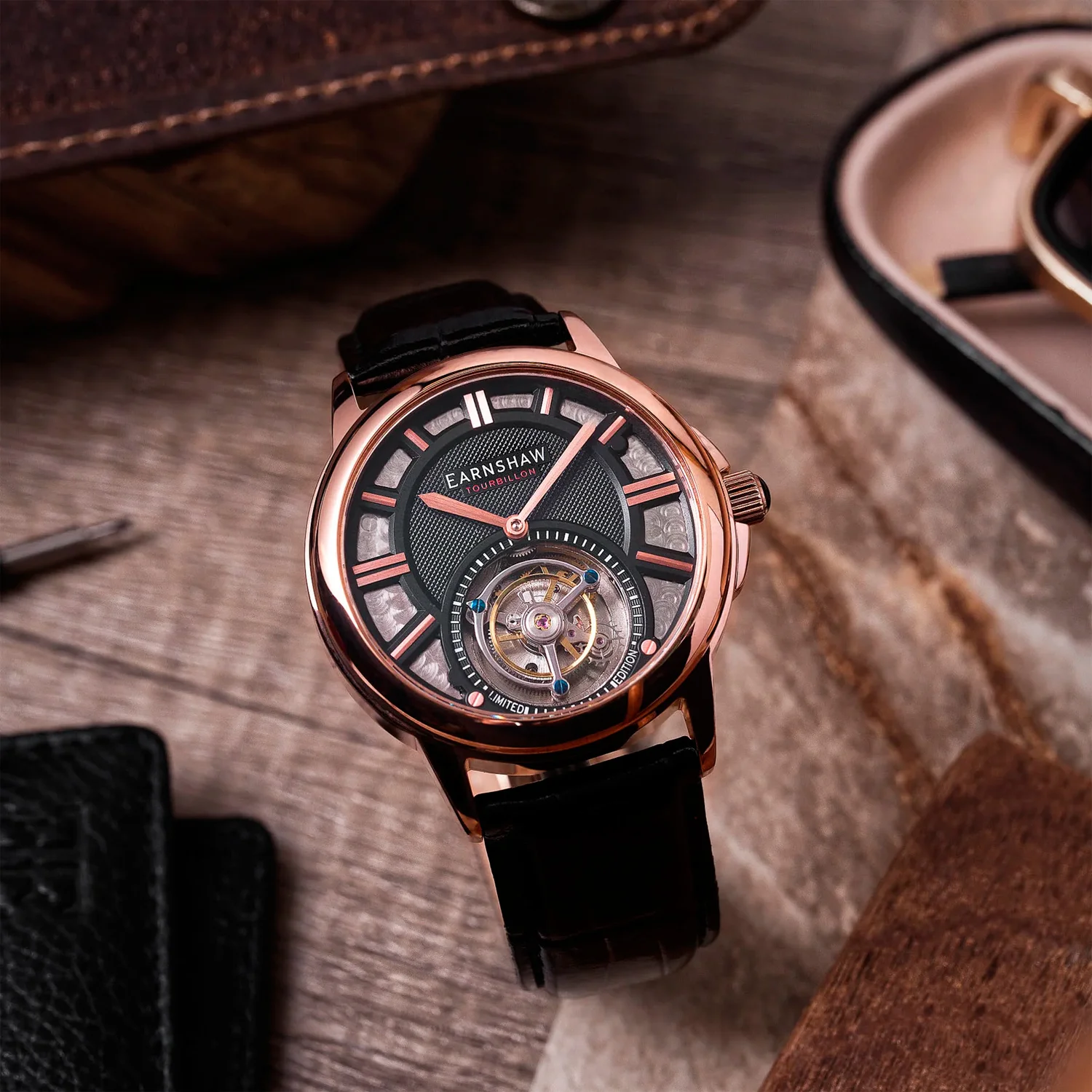 Earnshaw ES-8239-04