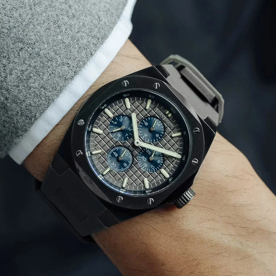 Earnshaw ES-8253-04