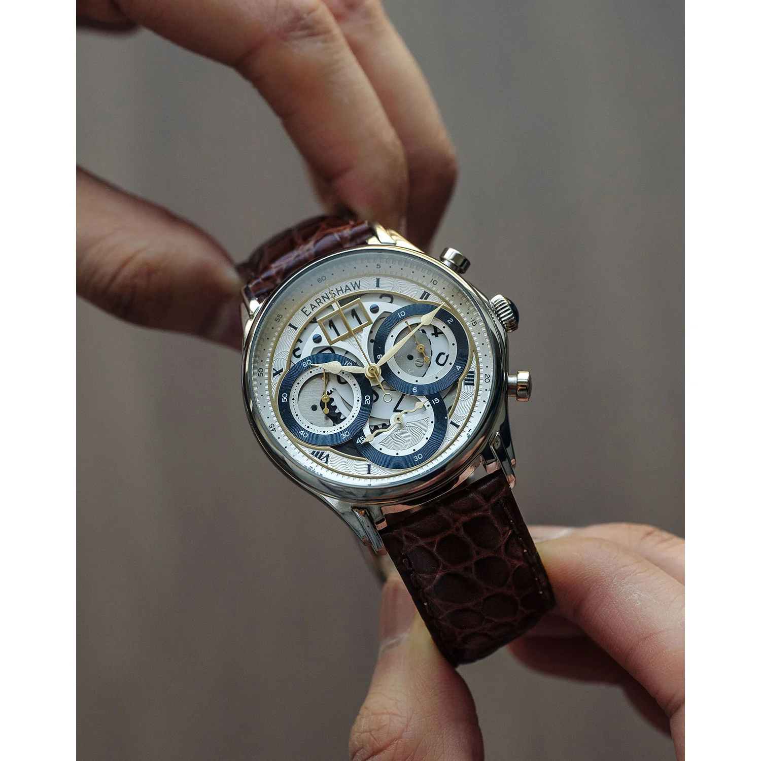 Earnshaw ES-8260-01
