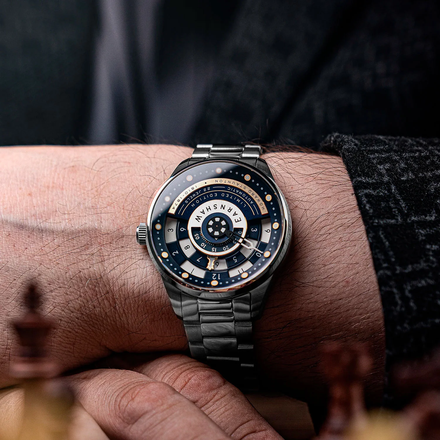 Earnshaw ES-8282-33