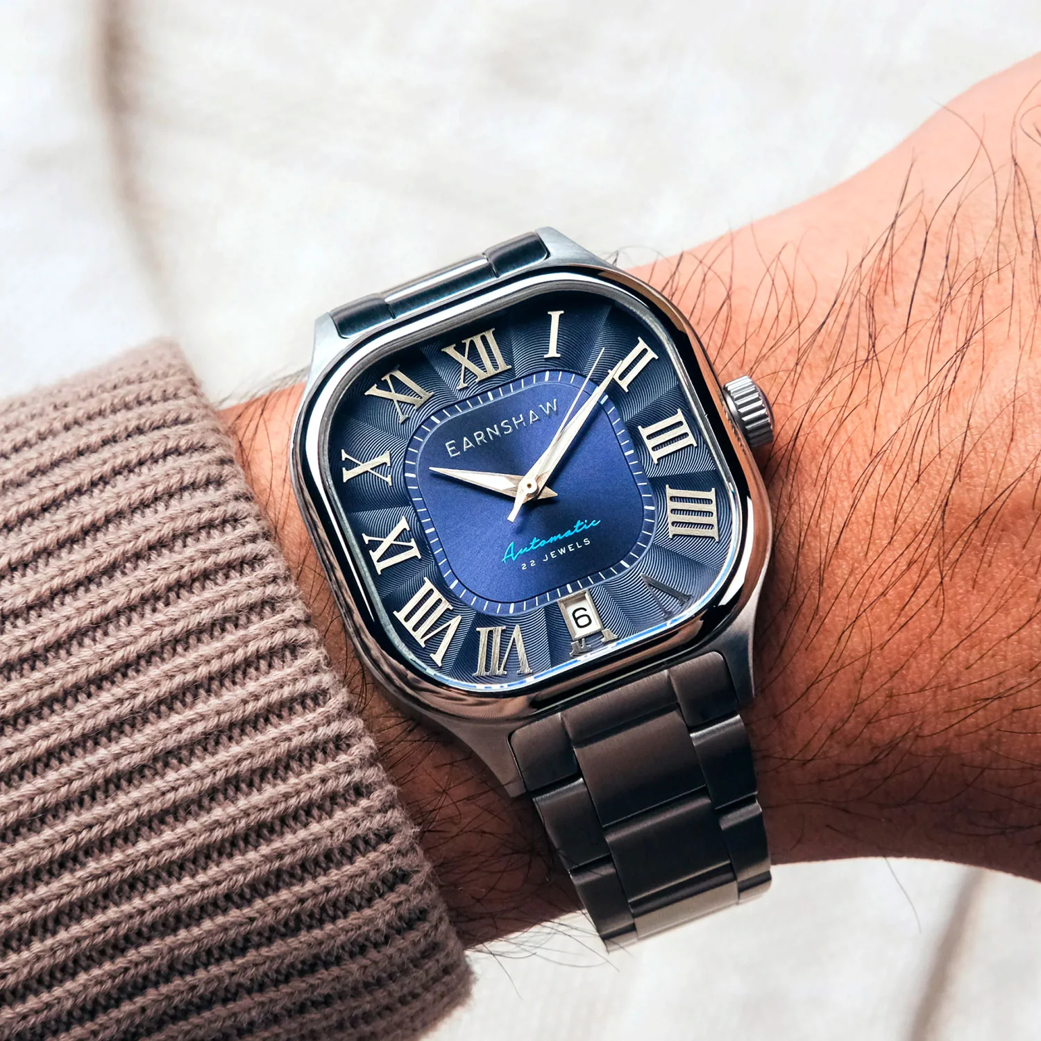 Earnshaw ES-8284-22