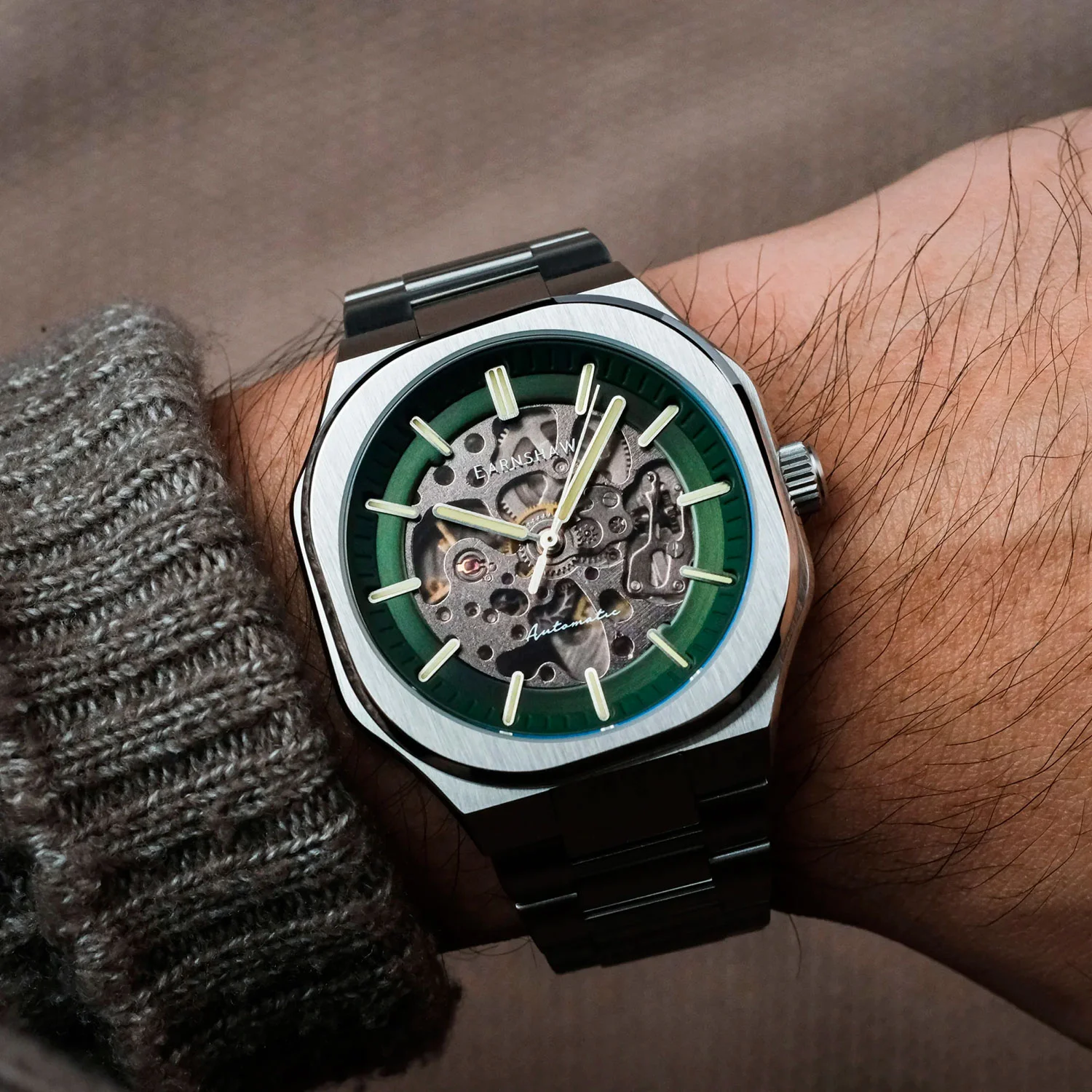 Earnshaw ES-8300-44