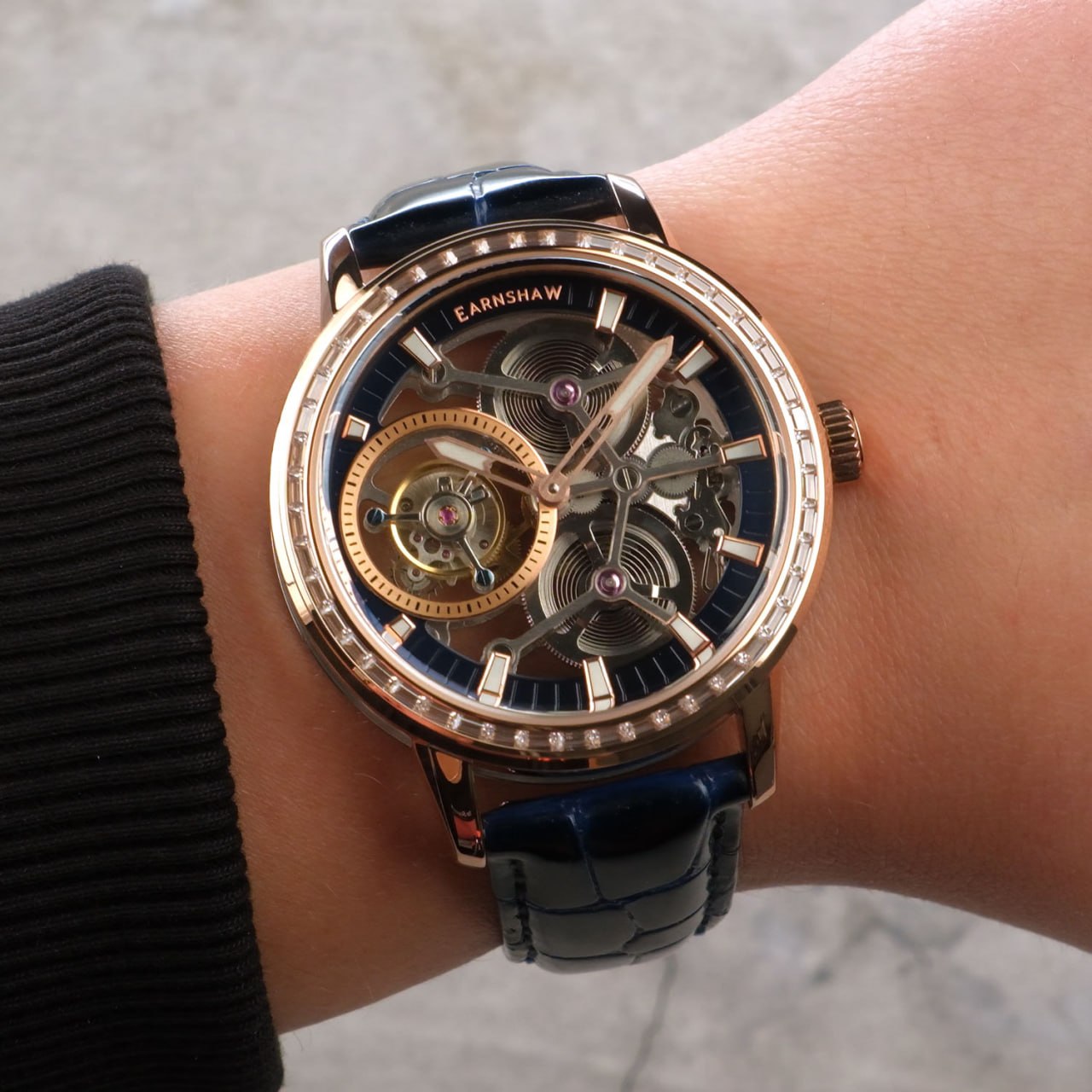 Earnshaw ES-8317-04