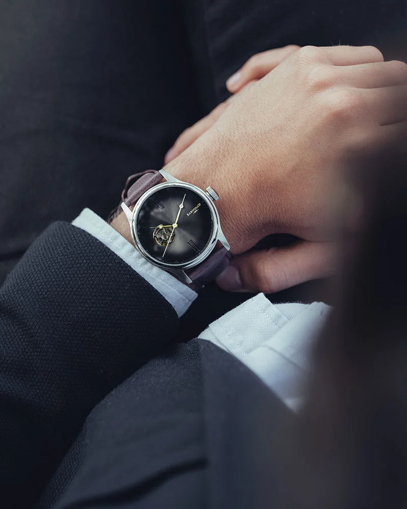 Earnshaw ES-8809-02