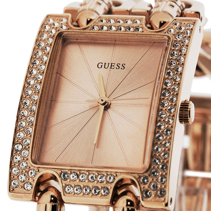 Guess W0072L3