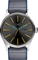 Nixon Sentry A105-2068