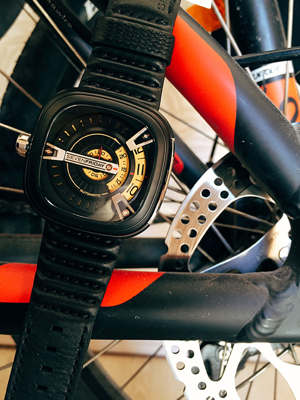 SEVENFRIDAY M2-01
