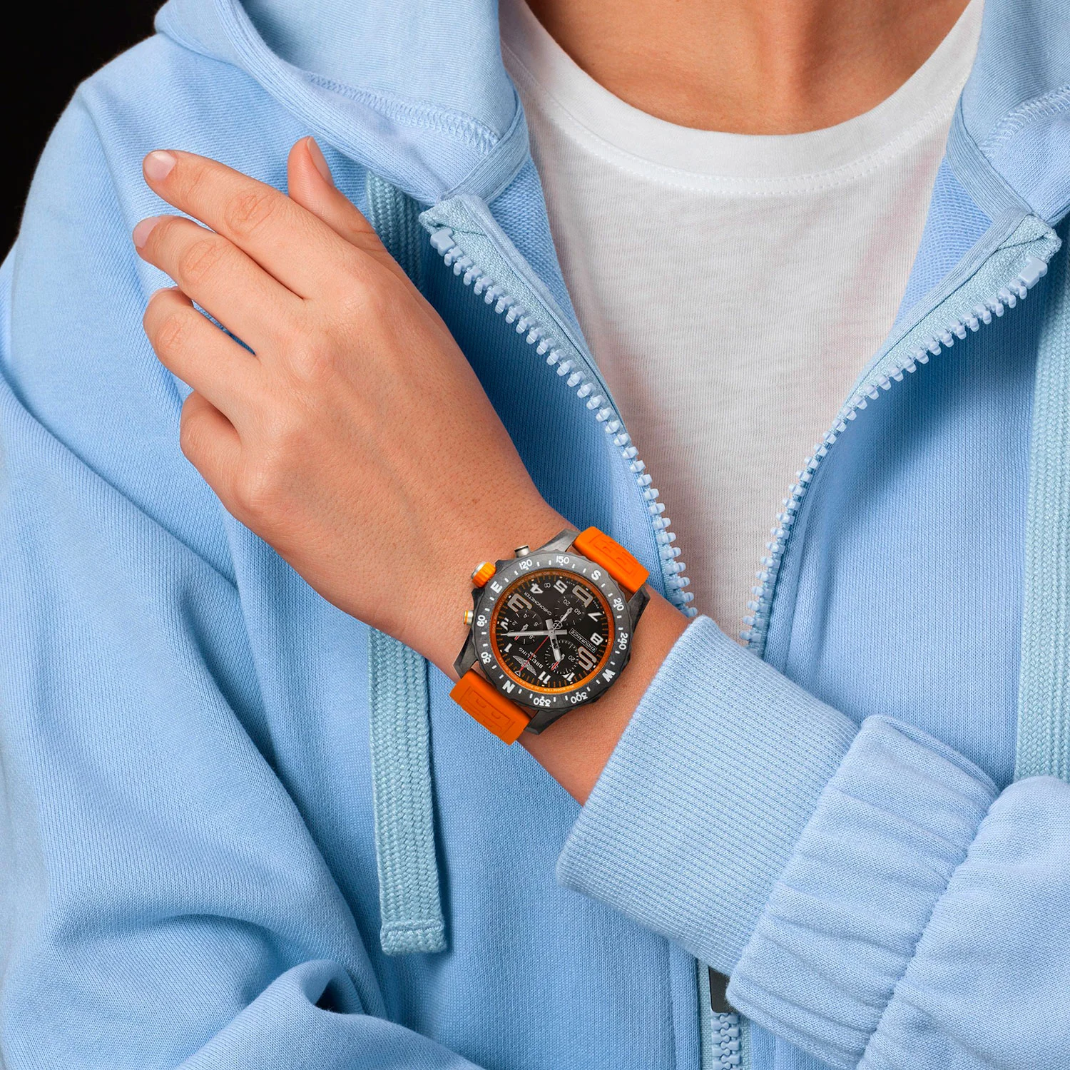 breitling X82310A51B1S1