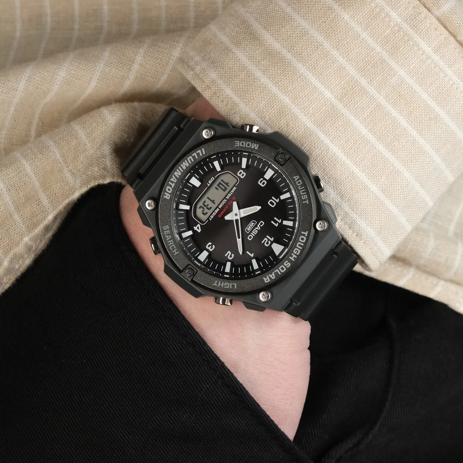 casio AQ-S820W-1A