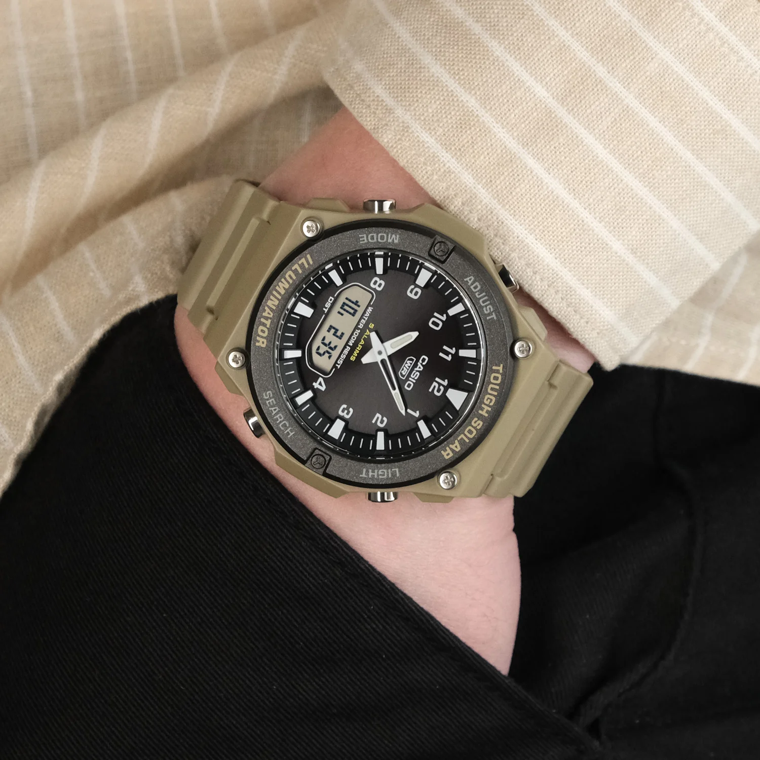 casio AQ-S820W-5A