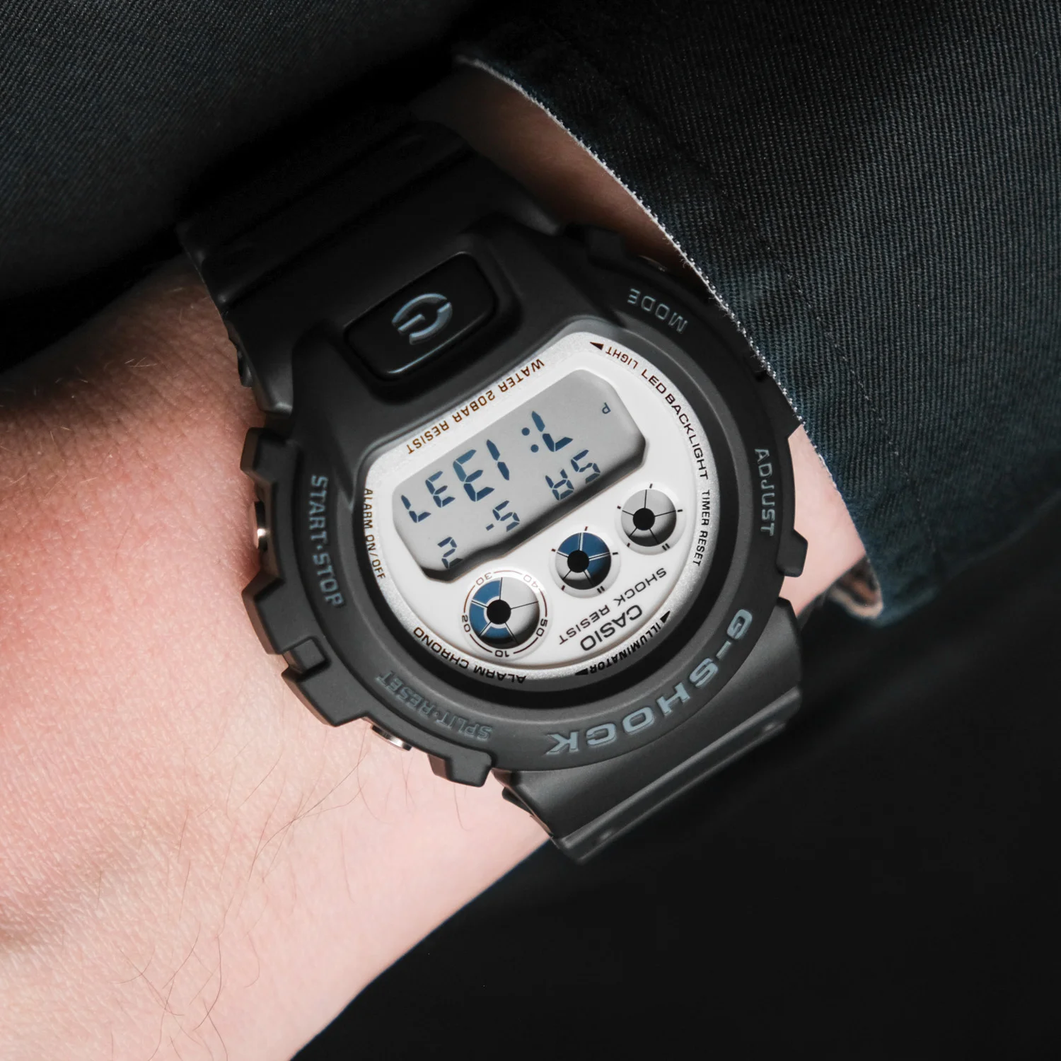 casio DW-6900WD-1
