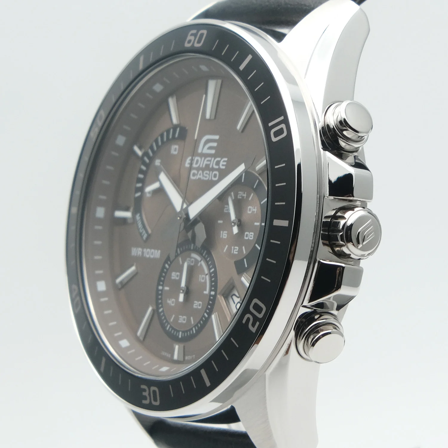 casio EFR-552L-5A