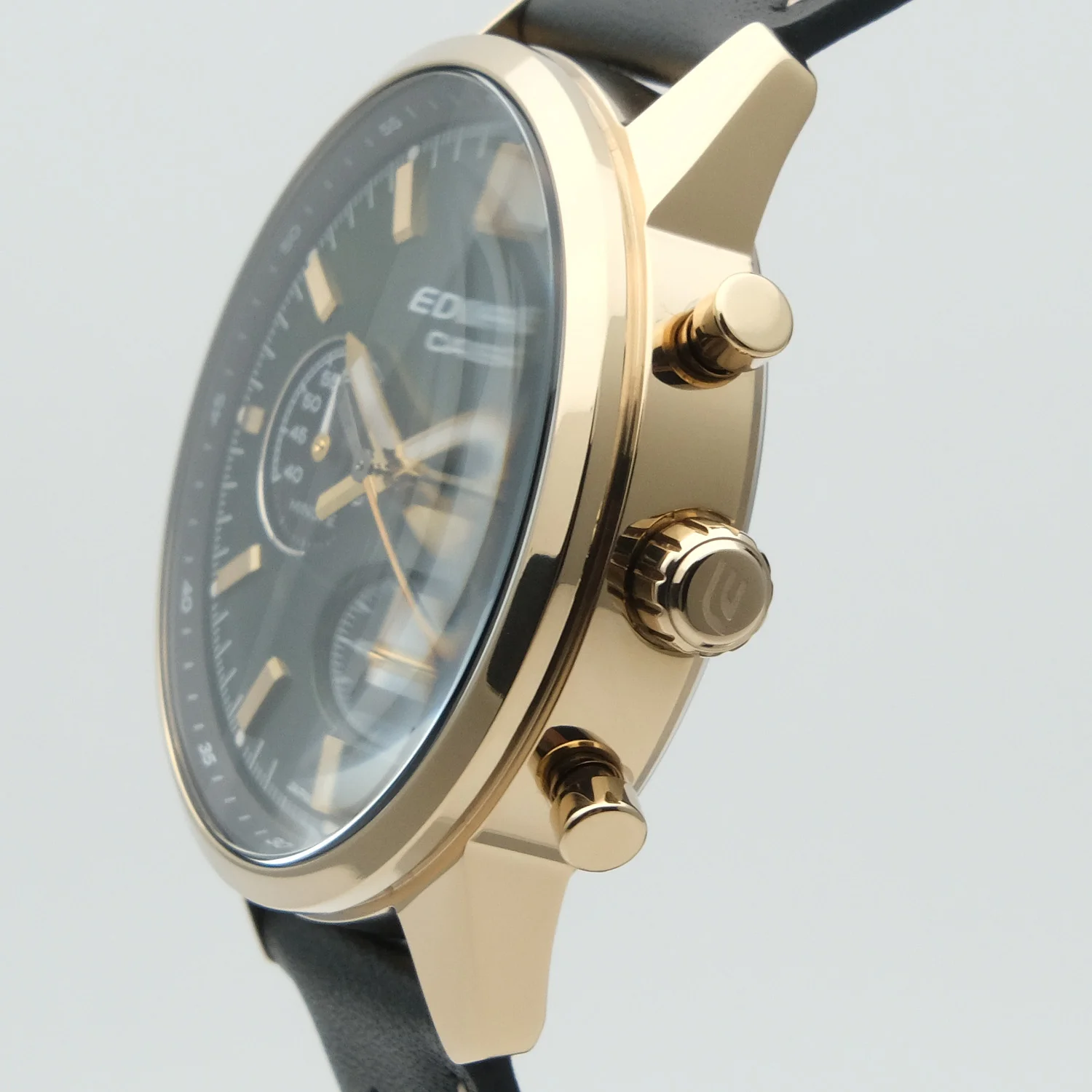 casio EFR-575CL-3A