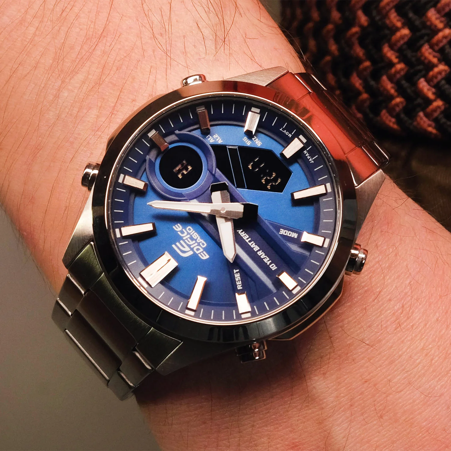 casio EFV-C120D-2A