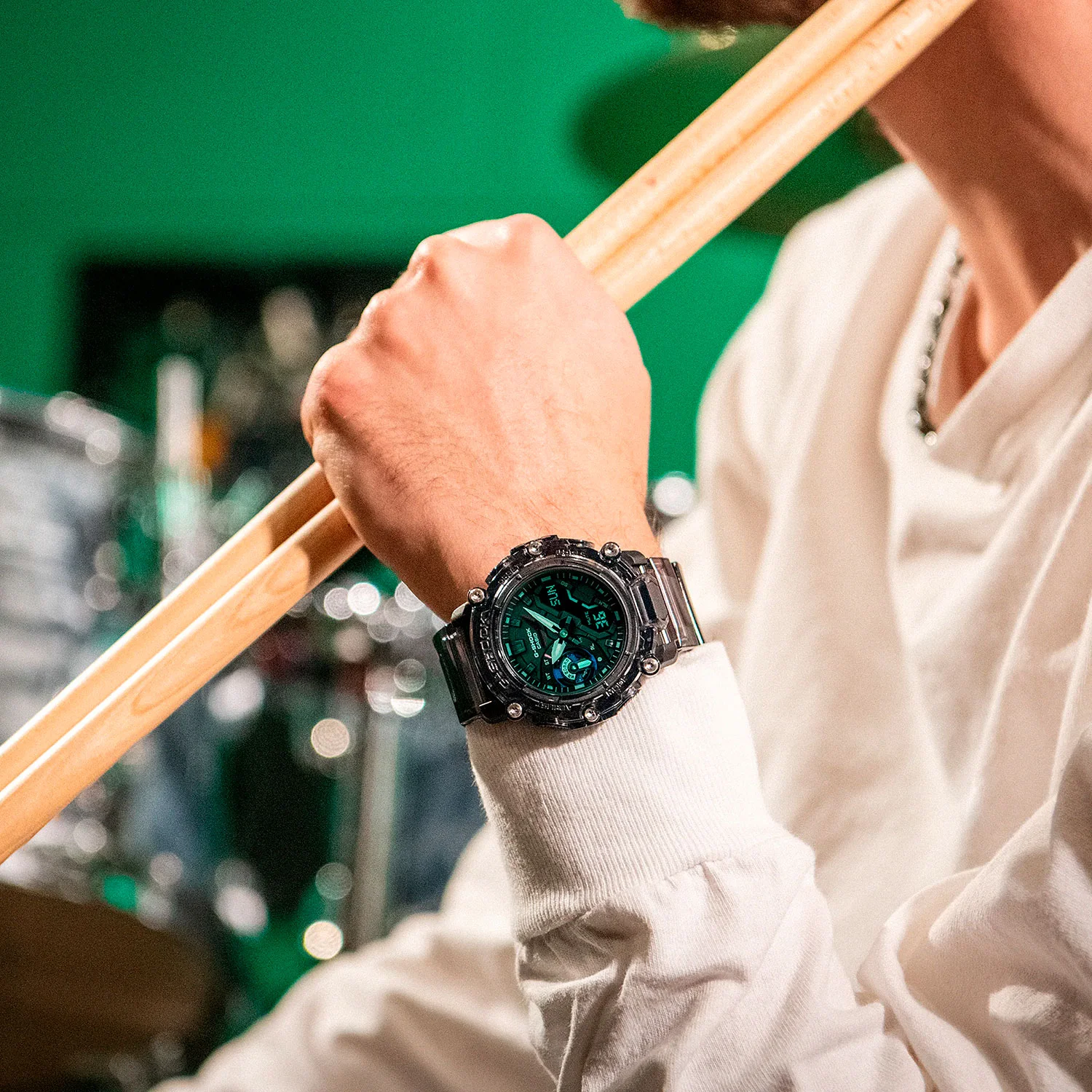 casio GA-2200SKL-8A