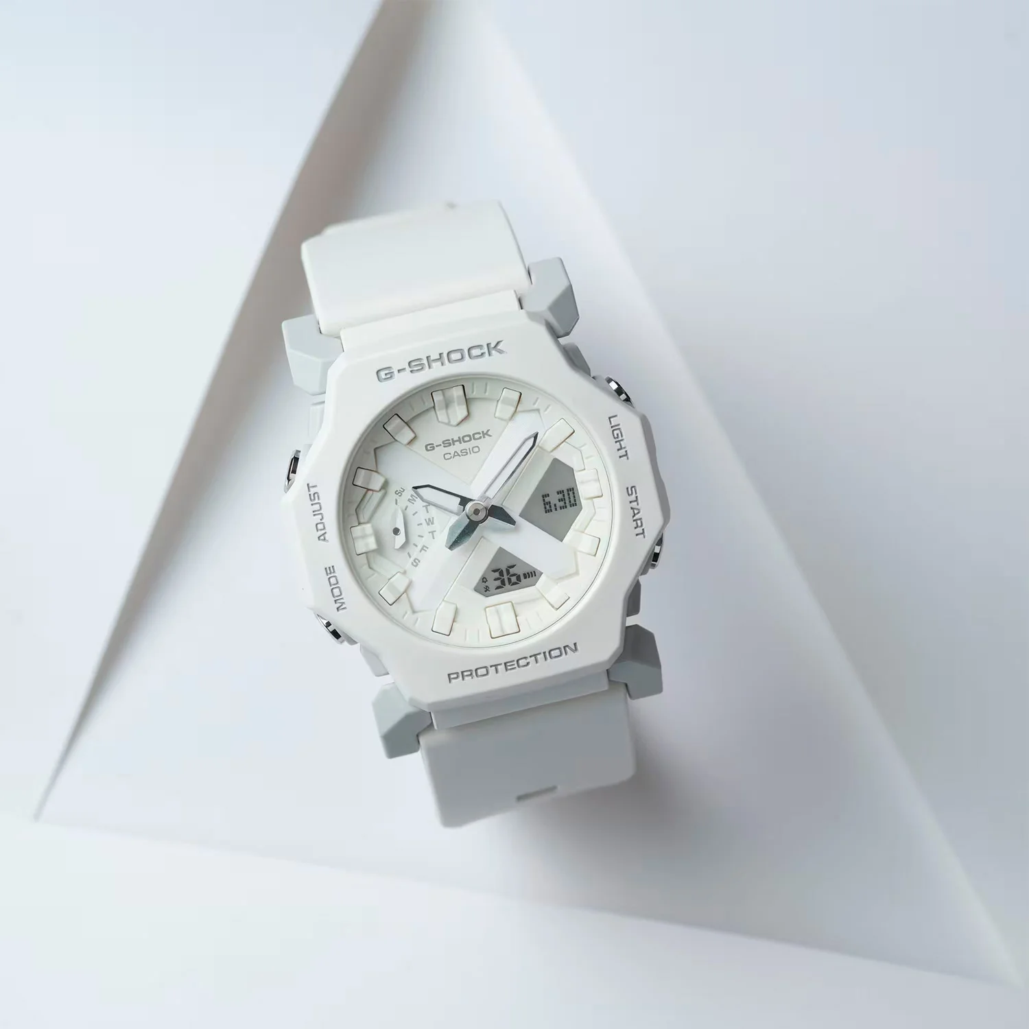 casio GA-2300-7A