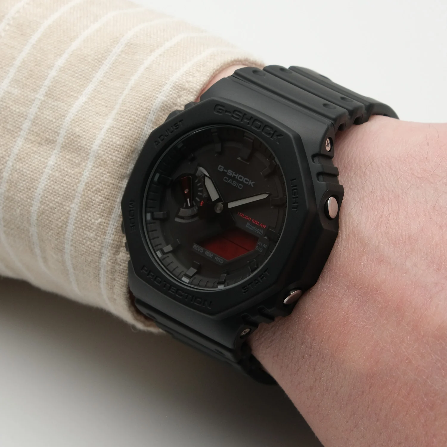 casio GA-B2100BBR-1A