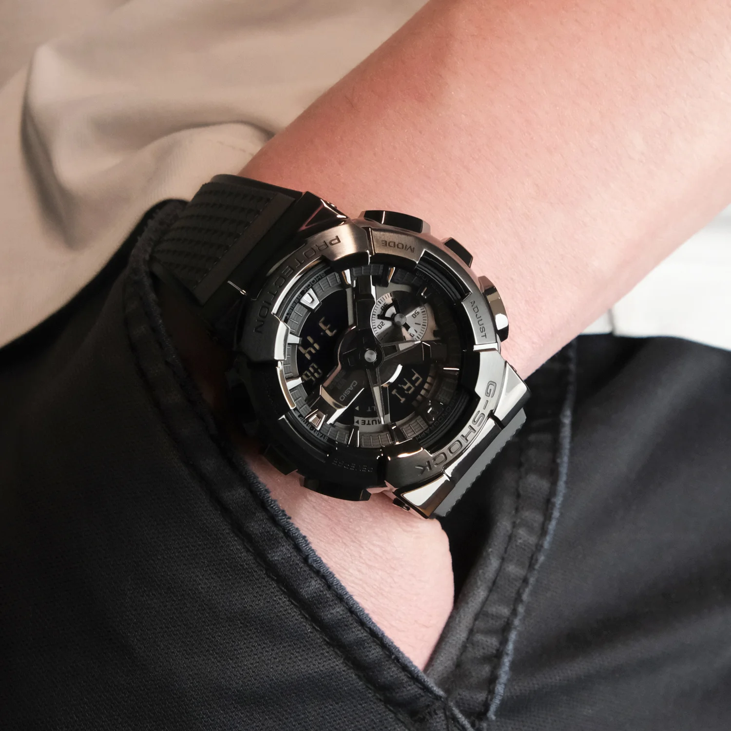 casio GM-110BB-1A