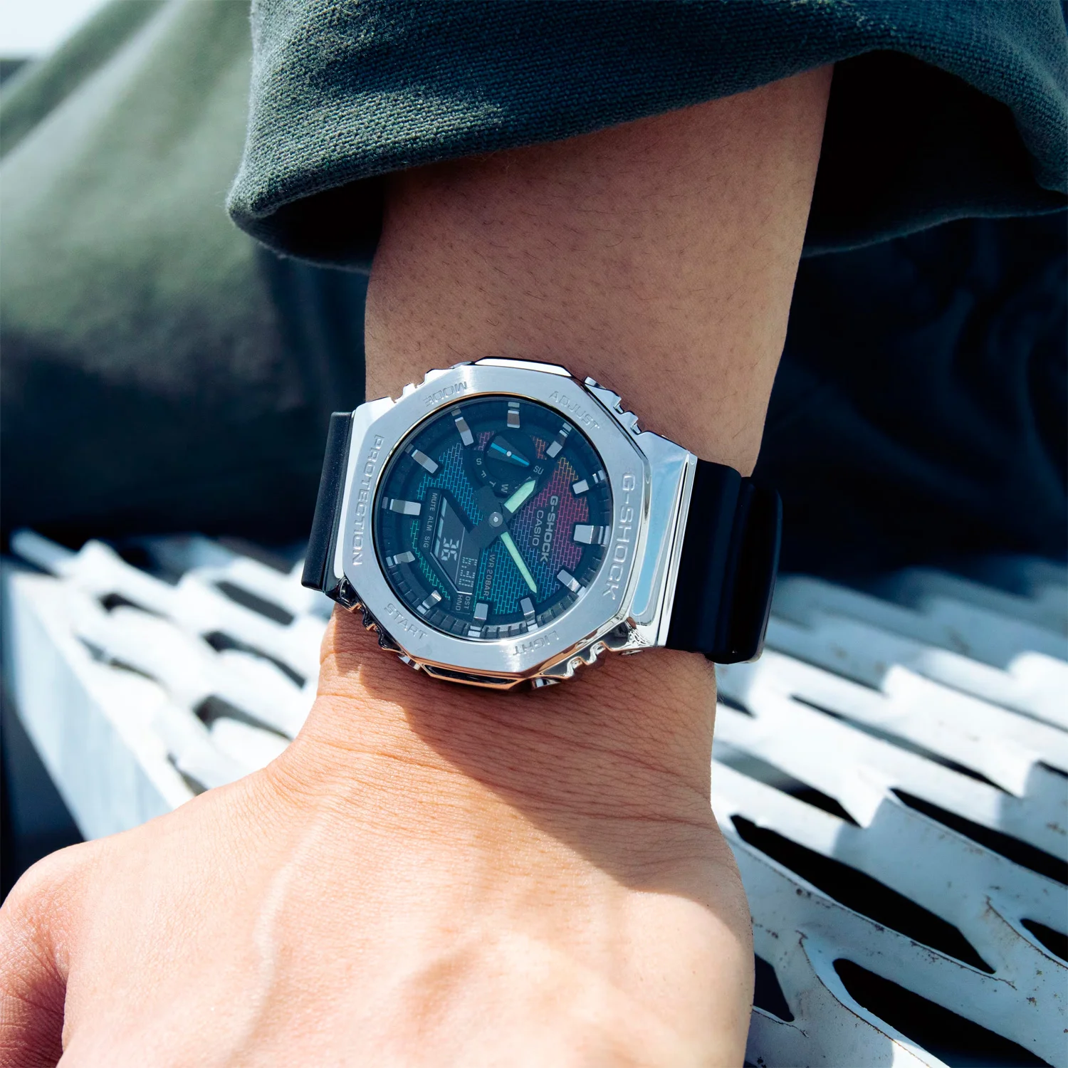 casio GM-2100RW-1A
