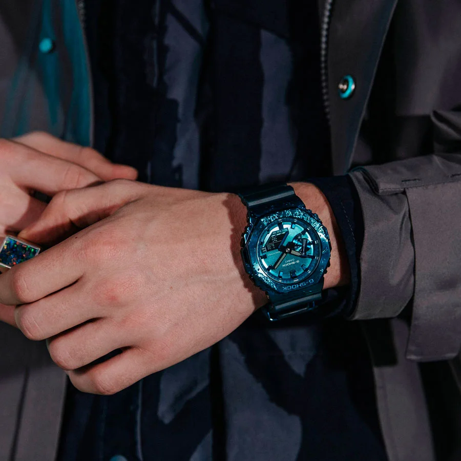 casio GM-2140GEM-2A