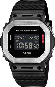 Часы Casio G-Shock GM-5600BM-1