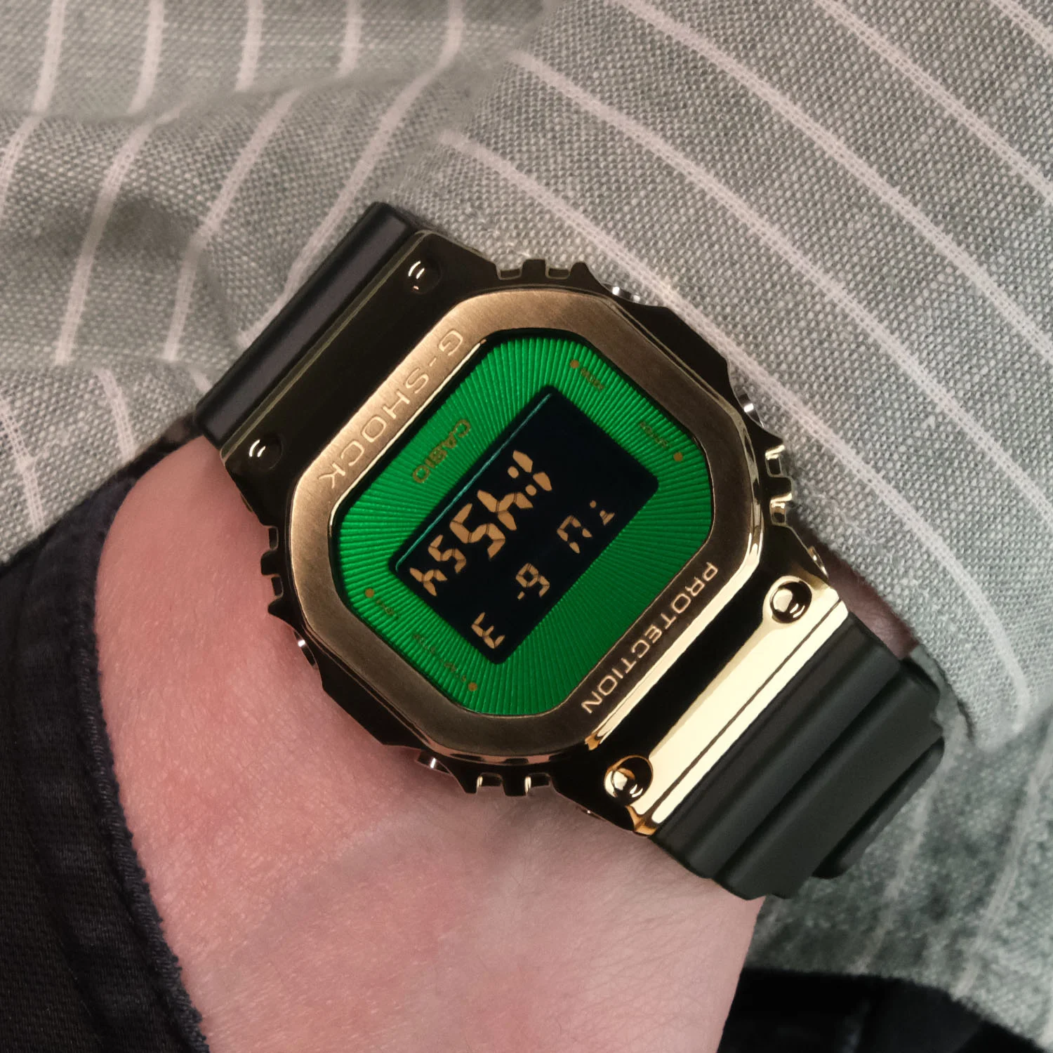 casio GM-5600CL-3