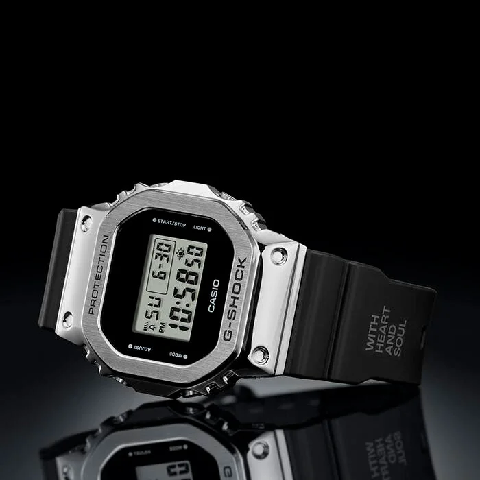 casio GM-5600RI20-1