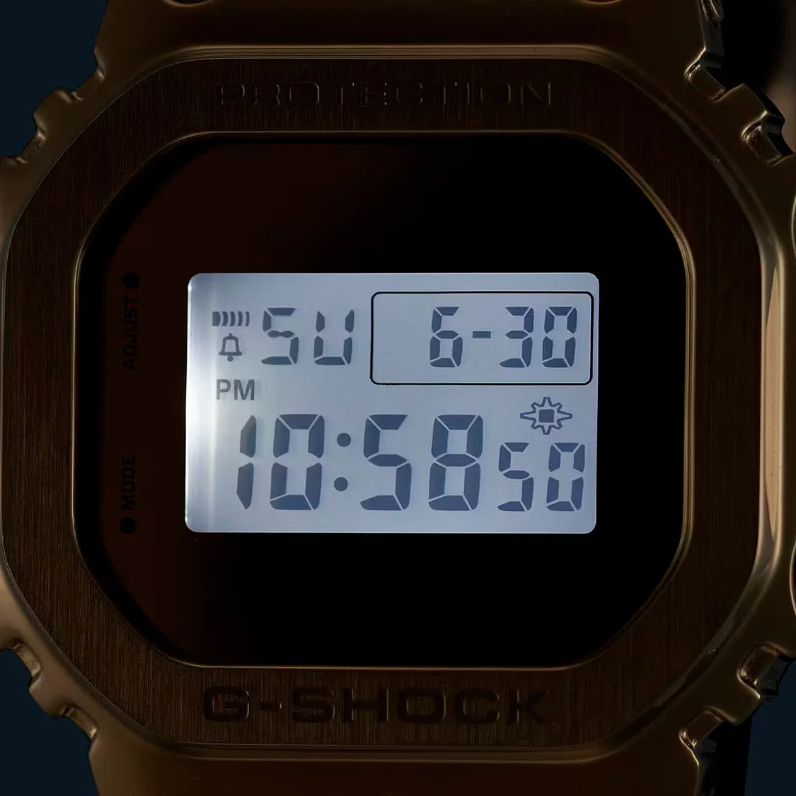 casio GM-5600YMG-9